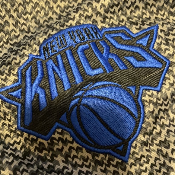 NY Knicks jacket - Picture 4 of 4